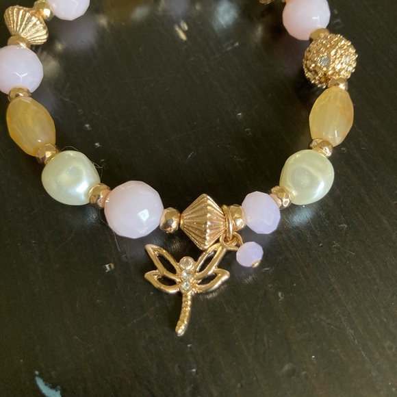 Pink bracelet - Picture 3 of 4